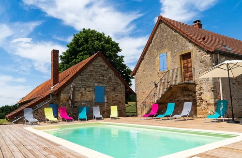 Saint-Bonnet-de-Vieille-Vigne Villa | Homerez - Amazing villa for 15 ppl. with swimming-pool, sauna and terrace