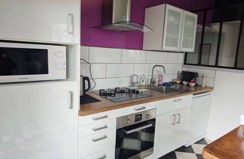Saint-Christophe House | Maison de Vacances a la Campagne vue Montagne Bourbonnaise