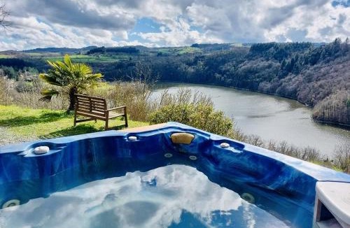 Saint-Jean-Saint-Maurice-sur-Loire Other | Yourte en bord Loire avec plage privée