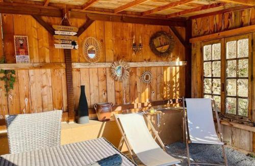 Saint-Jean-Saint-Maurice-sur-Loire Other | Yourte en bord Loire avec plage privée