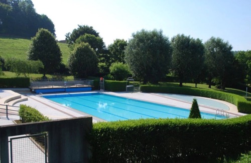 Saint-Martin-du-Vieux-Belleme Ski Chalet | ZEcamping 3* piscine chauffée locatif TV BBQ clim 25m2 2 pers
