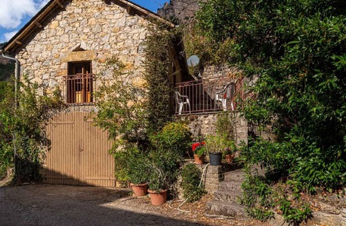 Saint-Pierre-des-Tripiers House | 45 m² Gîte ∙ 4 guests