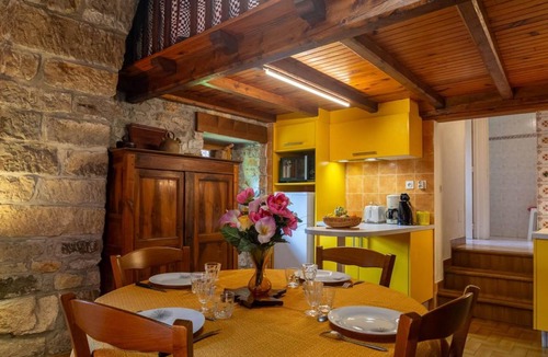 Saint-Pierre-des-Tripiers House | 45 m² Gîte ∙ 4 guests