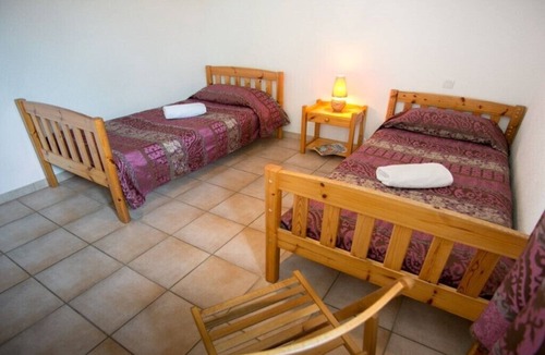 Thuir House | FR945, Carignan (Sleeps 6, 3 Bedrooms)