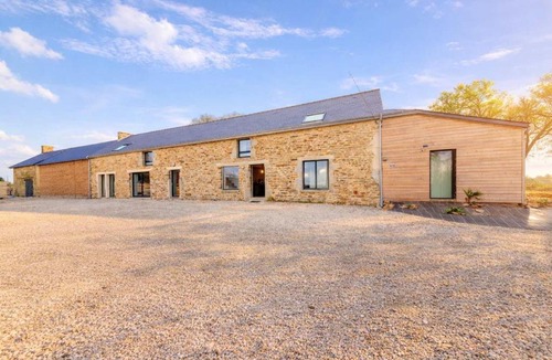Plaudren House | Full B - Grande longère pour familles et groupes en Bretagne