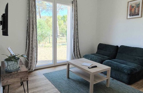 Badens Apartment | Fully equipped self-contained apartment in a villa in badens