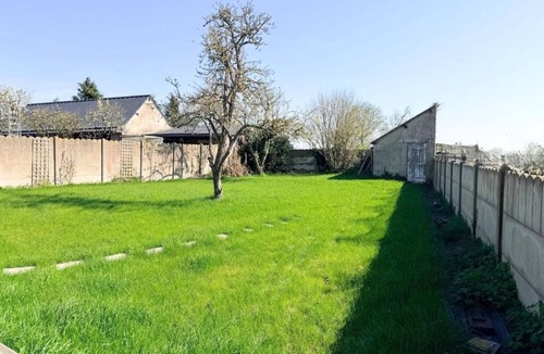 Pontorson House | "Fun House for 15 people, 5 minutes from Mont St Michel