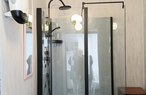 Veaugues Apartment | Furnished studio in the heart of the village