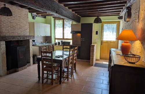 Clery-Saint-Andre House | Gîte 4 pers. avec terrasse privative entre Sologne et Châteaux de la Loire - FR-1-590-36