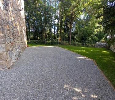 Saint-Maurice-de-Lignon House | Gîte atypique de Maubourg, de une à 8 personnes, proche départ passerelle