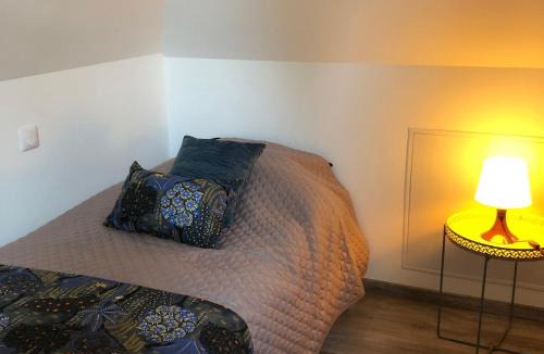 Mezieres-sur-Ponthouin House | Gîte au bord de l'Orne avec jardin et pêche, Animaux admis - FR-1-410-323