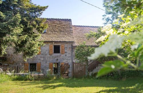 Le Buisson House | Gîte aux combettes 4/6 personnes