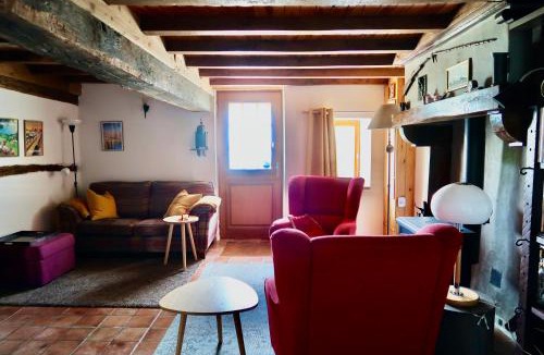 Perrigny-sur-Loire House | gîte Aux Petits Bonheurs avec vue panoramique