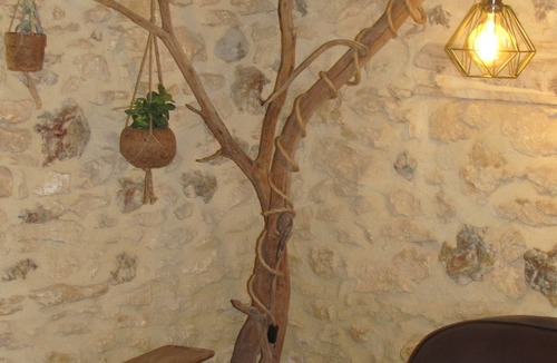 Montagnac-sur-Lede House | Gîte Avec Piscine Privée en Périgord. Au Calme Dans les Bois