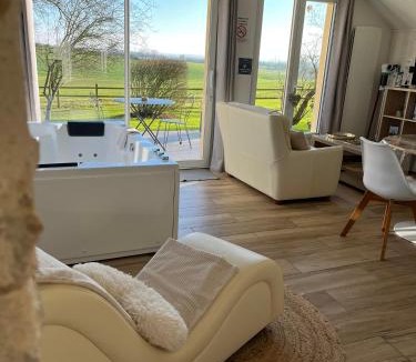 Courgains House | Gîte avec vue imprenable sur la campagne