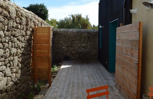 Guerande Cottage | Gîte Bois Brûlé: Authentic Charm in Guérande