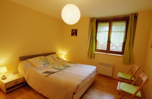 Saint-Cyr-de-Valorges House | Gîte calme avec vue, animaux bienvenus, draps et ménage inclus ! - FR-1-496-17