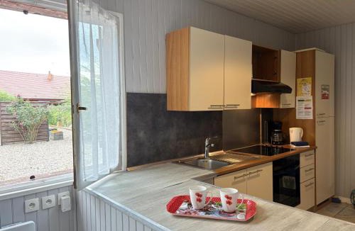 Le Theil House | Gîte champêtre avec piscine couverte en Auvergne - FR-1-489-590