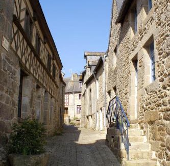 Moncontour House | Gîte Charbonnerie