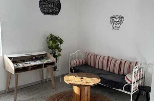 Saint-Amand-Montrond House | Gîte Chez la Mamie