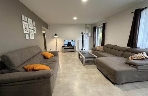 Arjuzanx House | Gîte commanday