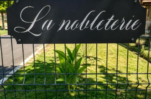 Fredille House | Gîte dans la nature proche du Zoo de Beauval