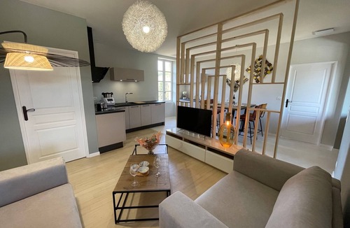 Saint-Medard Apartment | Gîte de Charme Cocoonoîte