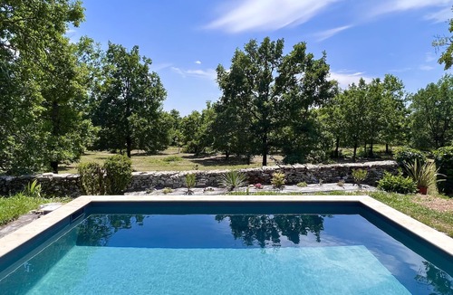 Lalbenque House | Gîte de Charme dans le Lot - 110m2 - Swimming pool and Jacuzzi - 6 pers