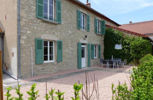 Saint-Bonnet-de-Rochefort House | Gîte de charme à Saint-Bonnet-de-Rochefort avec jardin privatif - FR-1-489-105