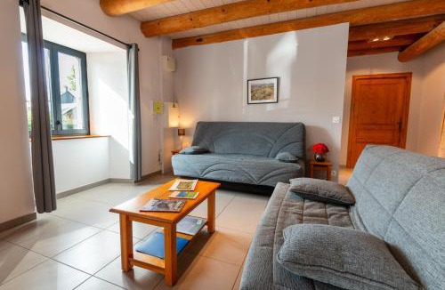 Albaret-le-Comtal House | Gîte de france 6/10 personnes à la ferme lionnet