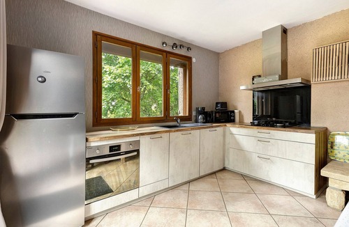 Rentieres House | Gîte 'De La Fermette Aubépines' with Shared Pool, Private Terrace, and Wi-Fi