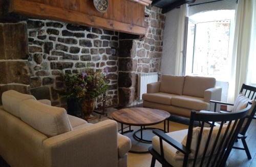 Pradelles House | Gîte de la Tournelle