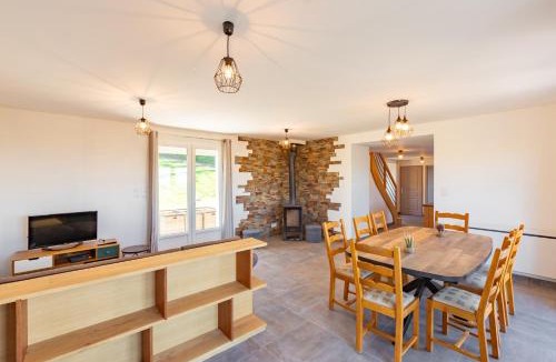 Lunac House | Gîte de Lucie - Climatisé avec jardin de 800 m²