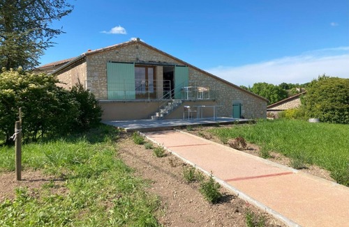 Souel House | Gîte de Sarrasi sleeps 4