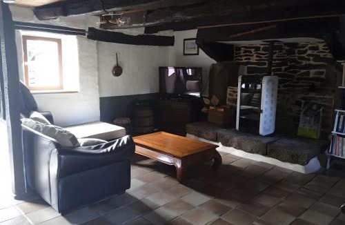 Plouye House | Gîte De Ty Louti