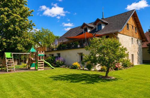 Guyans-Durnes Apartment | Gîte des oursons - Climatisé -