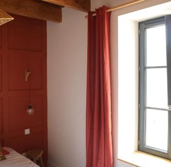 Servon House | Gîte des Pèlerins 8 personnes - 10 minutes du Mt St Michel
