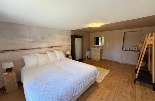 Commenailles House | gîte du bel étang