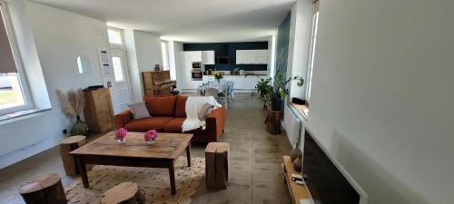 Antran House | Gîte du Cocher "4 étoiles" à la campagne