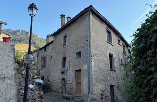 Fraissinet-de-Fourques House | Gîte du vieux four 1 to 4 people in Fraissinet de Fourques.