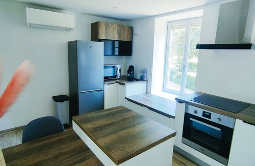 Saint-Jean-de-Vaux House | Gîte du Moulin Brochat 4 étoiles avec espace jacuzzi commun