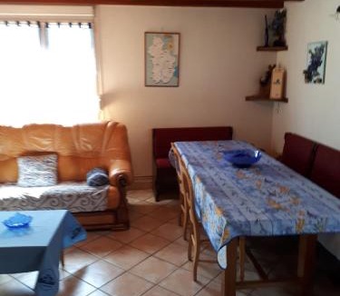 Marigny House | Gîte du Moulin de la forge vers Lac de Chalain JURA