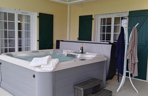 Garrey House | Gîte du nouguès, 6