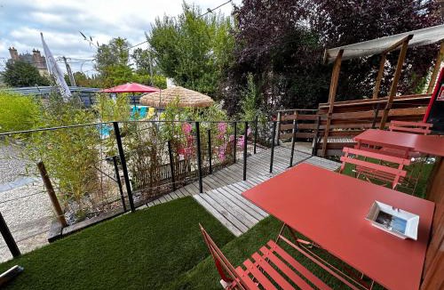 Toucy Apartment | Gîte du Silo Epi de Maïs Piscine et SPA