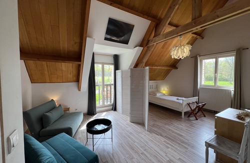 Chaumont-sur-Tharonne House | Gîte Enchanté~ Château~bain Nordique-sauna