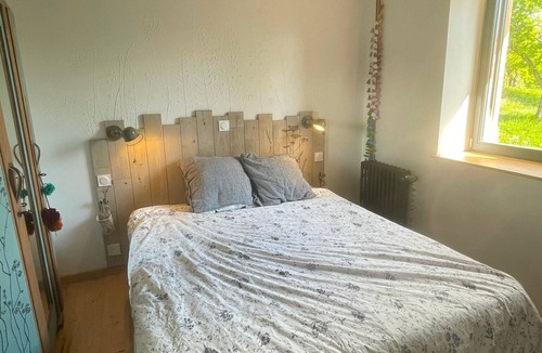 L'Arbresle Bed & Breakfast | Gîte + extra room in L'Arbresle