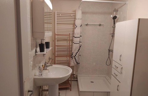 Saint-Alban-sur-Limagnole House | Gîte Le Toura 2/4 persons