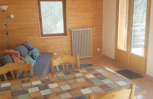 Saint-Martin-de-Lansuscle House | Gîte Le Plan - SAINT-MARTIN-DE-LANSUSCLE