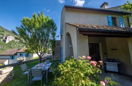 Saint-Rome-de-Dolan House | Gîte Gîte 2/4 pers. au Castel de la Peyre