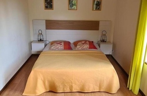 La Chabanne House | Gîte indépendant avec terrasse et garage à La Chabanne - FR-1-489-187